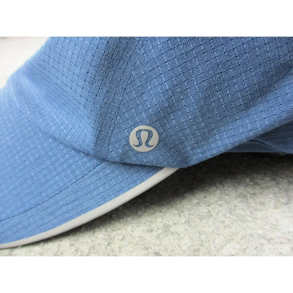 Lululemon Hat Cap Strap Back Womens Medium Blue Buckle Reflective Running